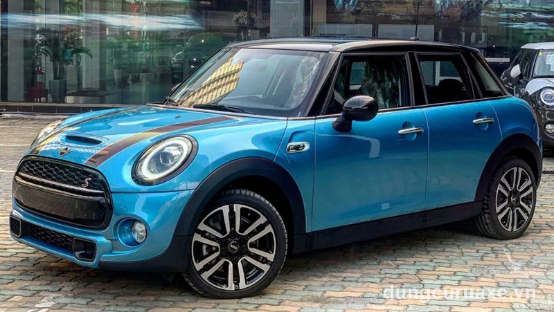 Mini Cooper S dòng 5 cửa được THACO bán chính hãng tại Việt Nam