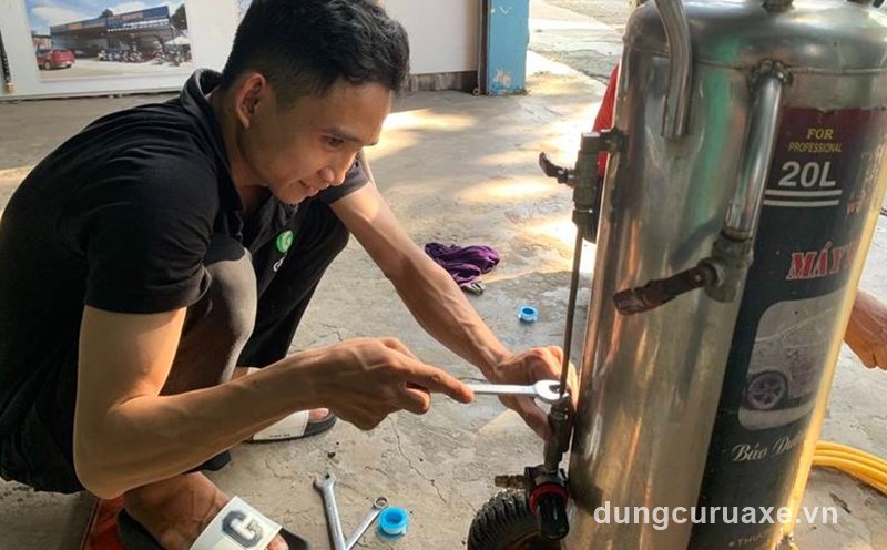 Nếu bình bọt tuyết bị nghẹt cần làm theo một số bước xử lý 