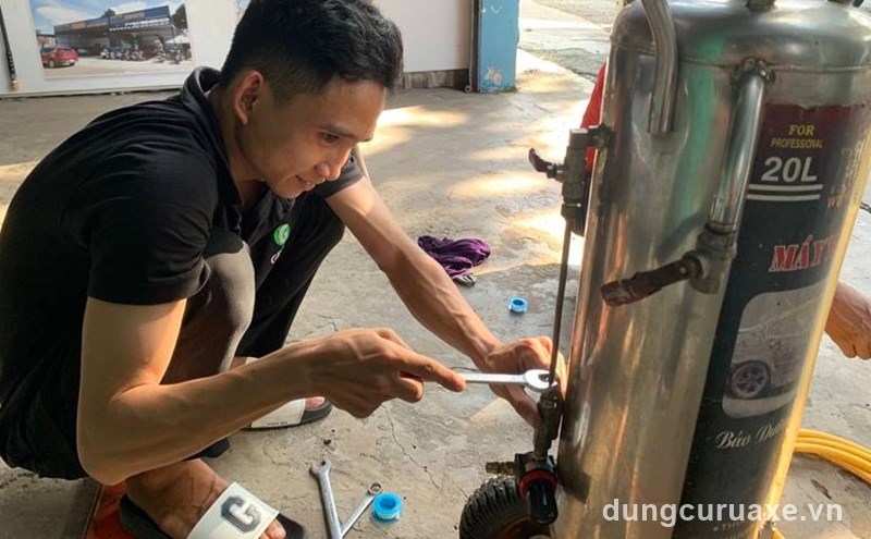 Công ty chúng tôi chuyên cung cấp phụ kiện bình bọt tuyết chính hãng