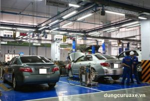 Garage thường có giá dịch vụ thấp hơn đáng kể so với đại lý chính hãng