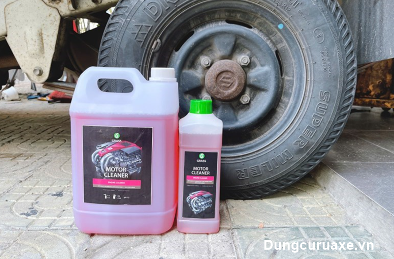 Motor Cleaner của Grass còn được nhiều thợ rửa xe tin dùng để tẩy rửa lốp