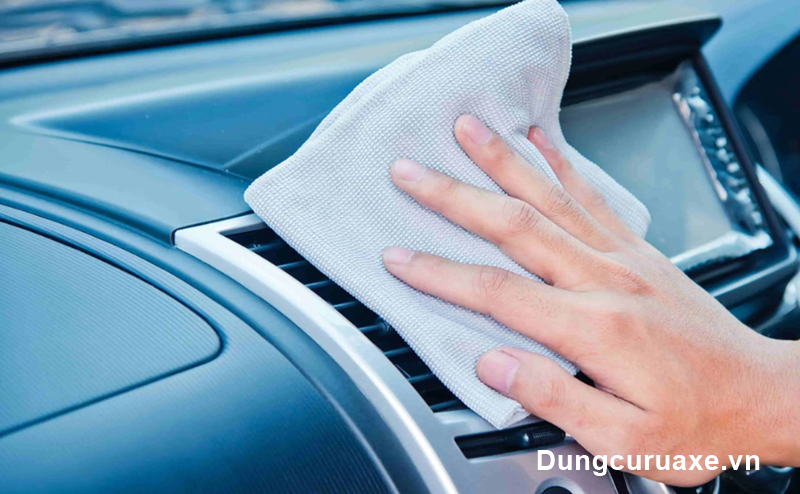 Sử dụng khăn lau không phù hợp