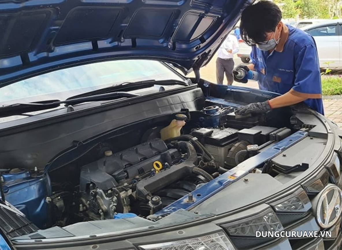 Rửa khang máy bằng nước áp lực cao có nguy cơ làm hỏng linh kiện điện tử