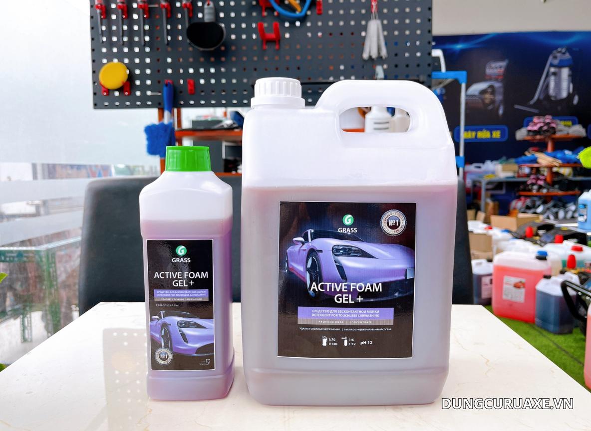 Dung dịch rửa xe không chạm Grass Active Foam Gel+ nổi bật nhờ khả năng tạo bọt dày và bám lâu trên bề mặt