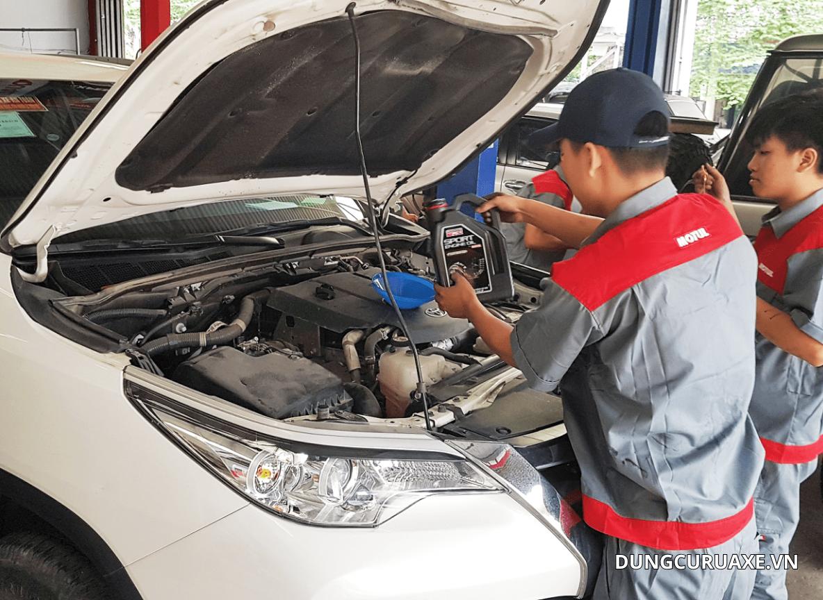 Tác Hại Khi Không Thay Dầu Hộp Số Ô Tô Đúng Chu Kỳ