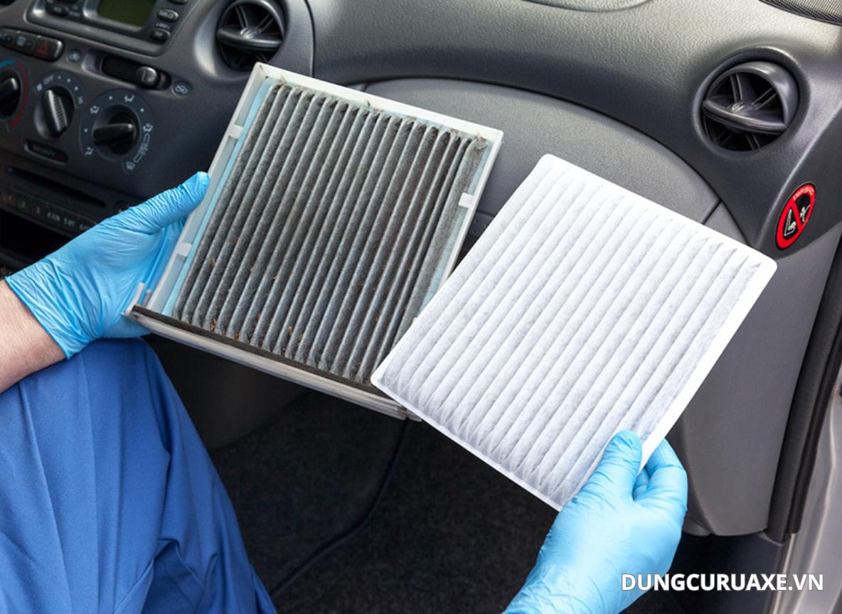Lọc điều hoà ô tô bẩn làm không lạnh sâu
